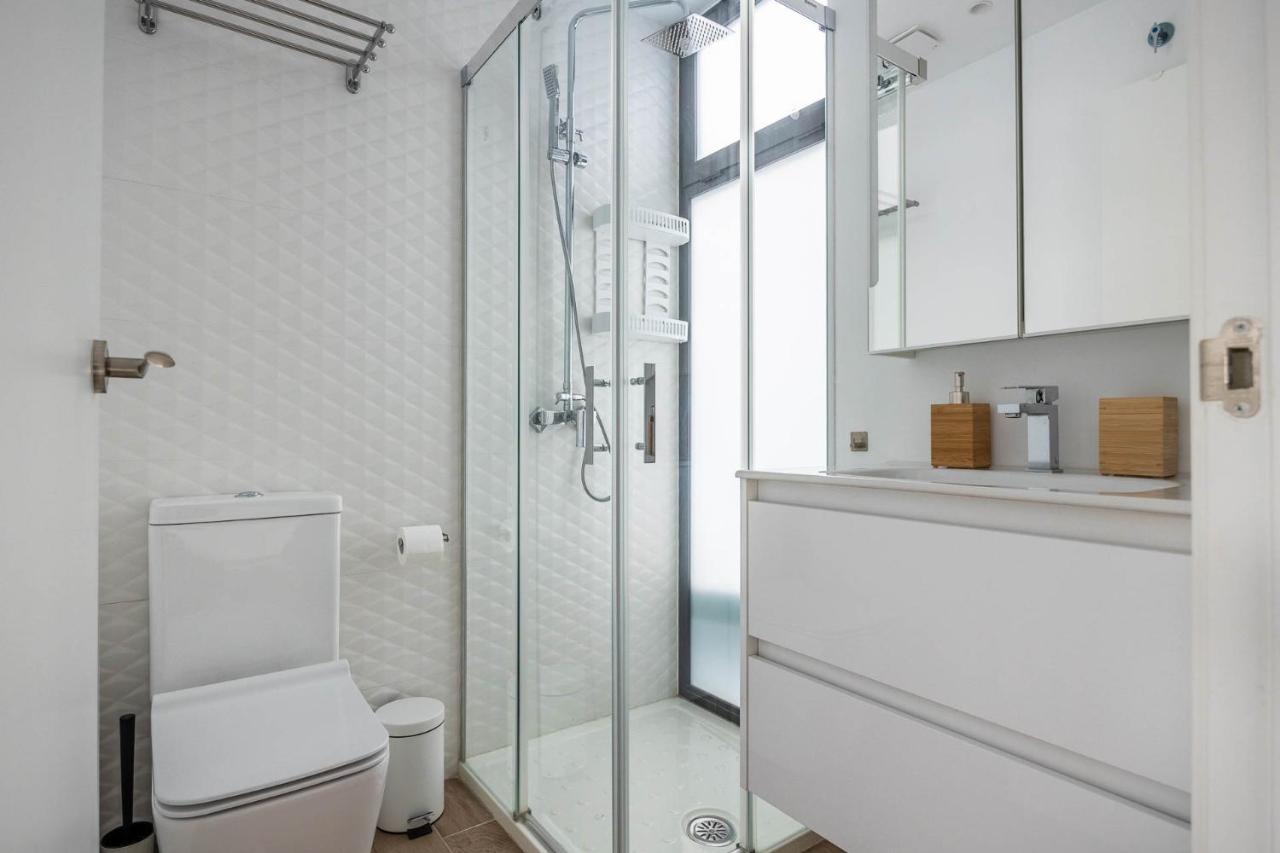 Nervion 2 - Vacacional Appartement *