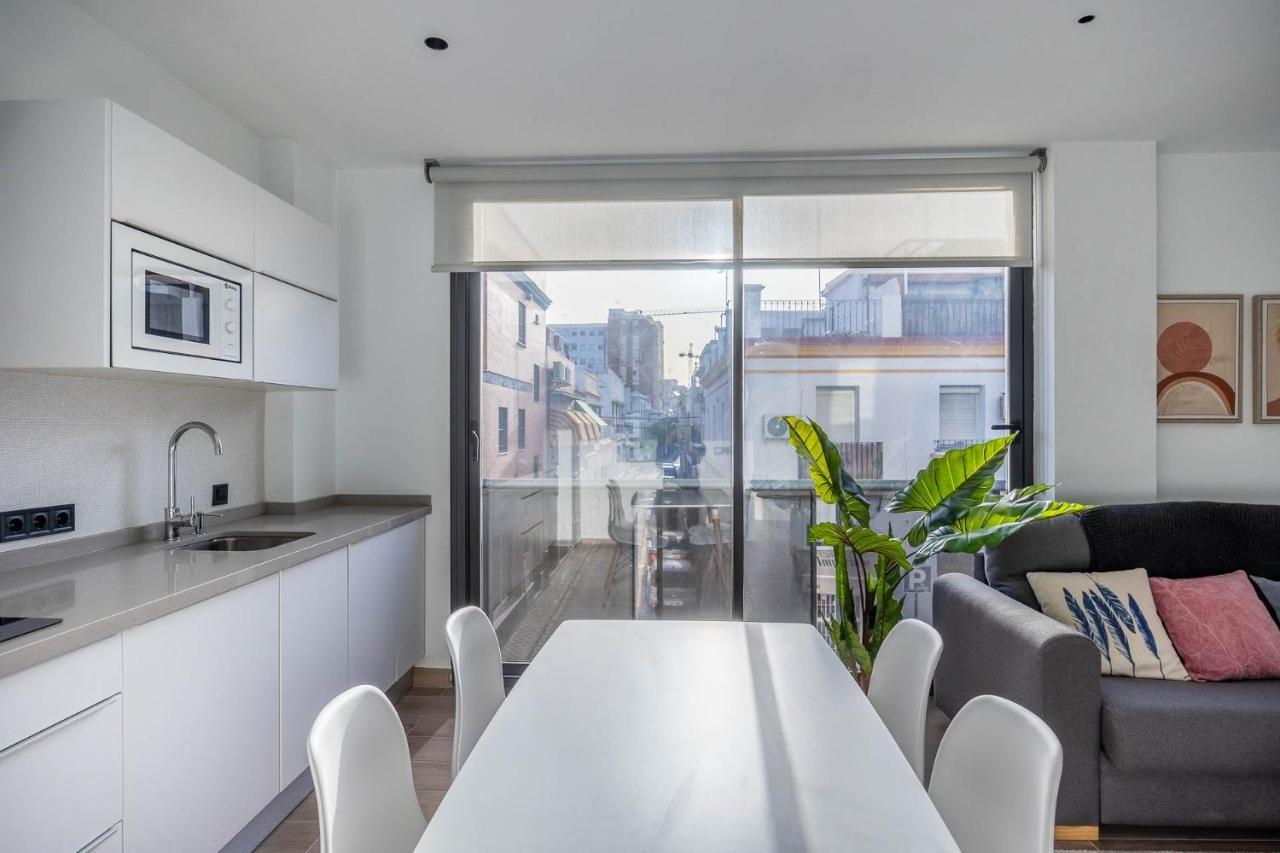 Nervion 2 - Vacacional Appartement Séville